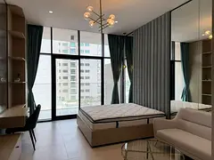 Luxury Living | close to metro | Ready to move
