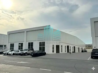 SHOP DESIGN CAN BE SIMILAR TO THE LAST PHOTO PROVIDED | ONLY FOR CREATIVE BUSINESS