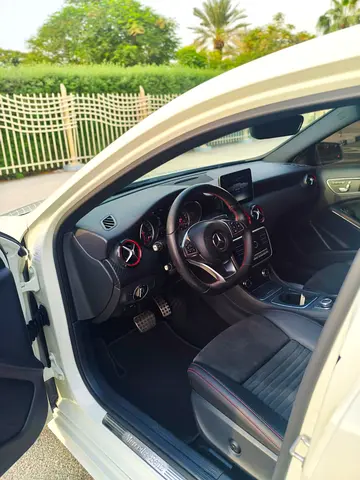 2017 Mercedes-BENZ A-CLASS 缩略图 9