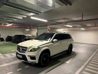 Mercedes-Benz GL-Class GL 500 4MATIC 2015 | GCC Specs | Full Option