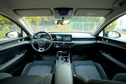 صورة 8 لـ 2024 KIA K5