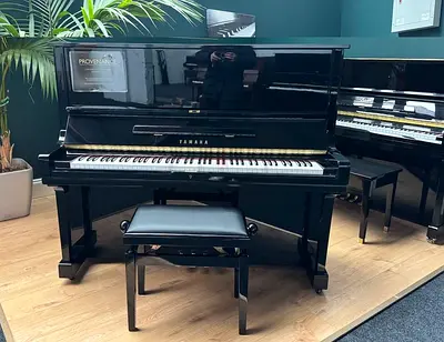 Yamaha U3H Upright Piano – Black | Like New, Stunning Sound