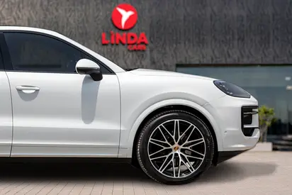 صورة مصغرة 8 لـ 2024 Porsche CAYENNE