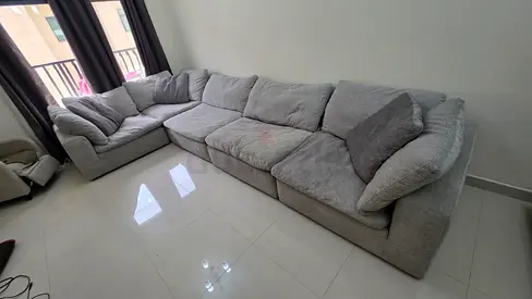 Perfect condition Pan Emirates Pianca Modern sofa
