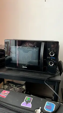 Midea Microwave Oven - Good Working Condition
