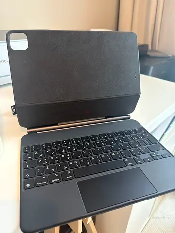 Apple Magic Keyboard for iPad Pro