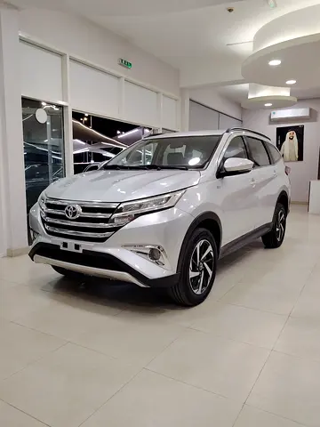 Pristine Toyota Rush G 2023 | GCC Specs | Low Mileage | 7-Seater