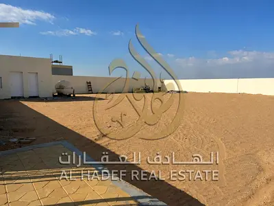 Water available * Located on a corner plot * Includes **two administrative offices** * Kitchen * Ba