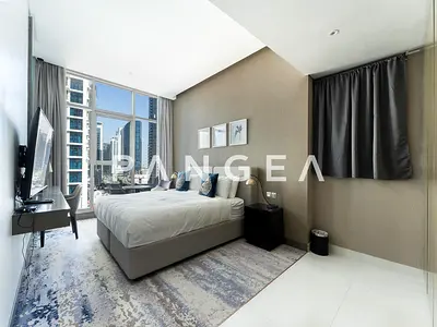 Flexible Cheques | Canal View | Large Layout