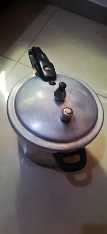 Pressure cooker in good working condition