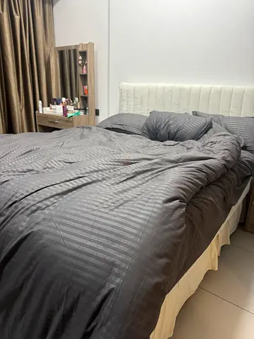 Queen bed with high mattress