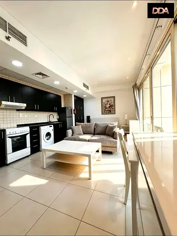 MARINA VIEWS | SPACIOUS STUDIO | PRIME LOCATION