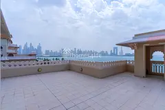 Mesmerizing View Furnished Huge Terrace