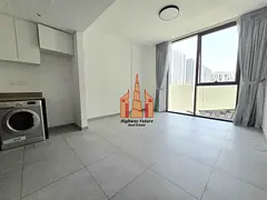 Limited Offer ! Pool View ! Spacious 1BHK With 2 Bathrooms ! Free Gym,Pool,Parking ! 43k in One Paym