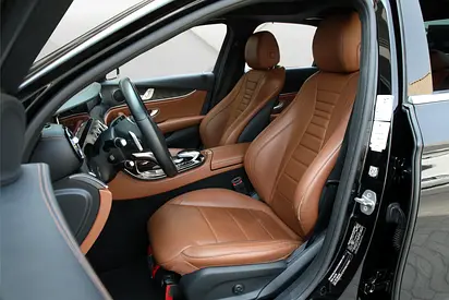 2018 Mercedes-BENZ E-CLASS photo 9