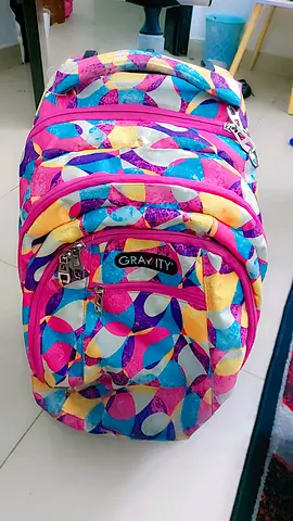Gravity colorful multi-compartment backpack - good used condition
