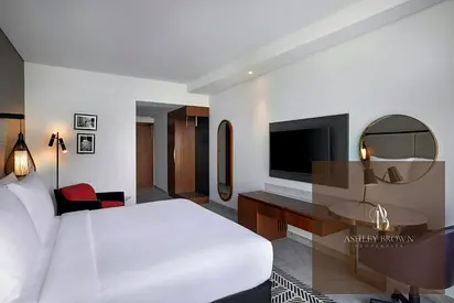 Furnished Hotel Apartment | Dolphin Tower | Marina & Skyline Views