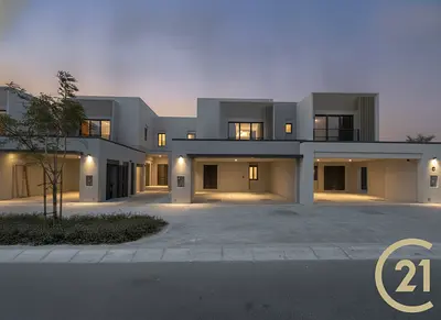 Middle 4 Bed | Community View | Ready