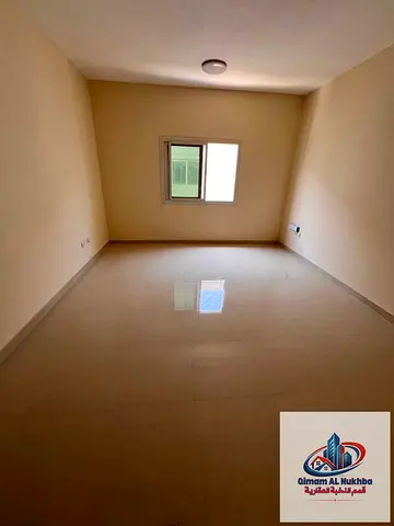 أجمل غرفتيين وصاله بالقليعه مع جيم ومسبح مساحات كبيره جدا تسهيلات في الدفعات والصيانه مجانيه علي المالك طول فتره الايجار وسهله الوصول وعلي مخرج دبي