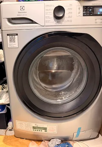 Electrolux front load washing machine - PerfectCare 800,