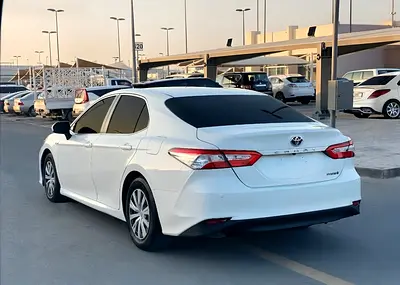 2020 Toyota CAMRY — фото 3