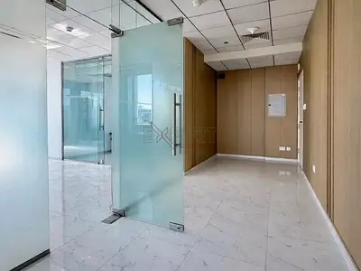Office Space | High Floor | City & Canal Views