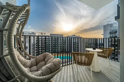 Chic 1BR Beach-Style Getaway | All Bills Included | July Onwards