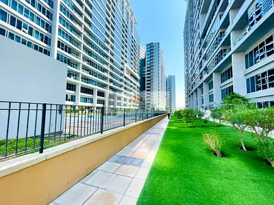 Street View 1BR | Skycourts Tower D | No Balcony