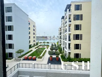Luxury 2BR Apartment | Partial Sea View | Prime La Mer