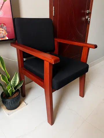 Strong arm rest Chair