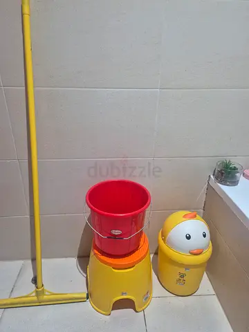 Essential Household Cleaning and Bathroom Accessories Set