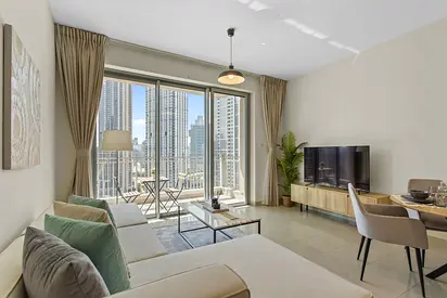 Upscale 1 bedroom in the heart of Downtown