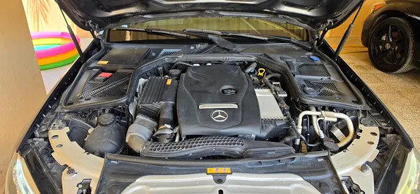 2015 Mercedes-BENZ C-CLASS 照片 4