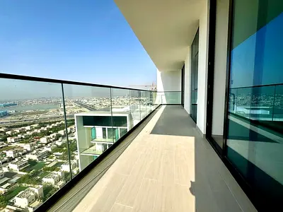 SPACIOUS LAYOUT | PRIME LOCATION | HIGH FLOOR