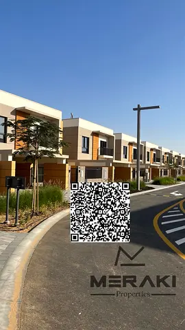 فيلا من اجمل الفيلل اللي ممكن تشوفها عينك مساحه ممتازة وسعر ولا اروع بجد وكمباوند كامل كامل الخدمات باسعار ممتازة ومساحات واطلالات ولا اروع بجد.