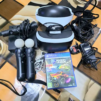 PS4 VR HEADSET MOTION +1 GAMES