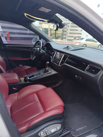صورة مصغرة 8 لـ 2017 Porsche MACAN