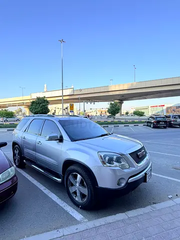 Well Maintained 2011 GMC Acadia SLE AWD | GCC Specs