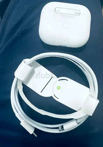 AirPods (2nd generation).Like new