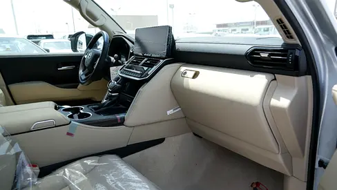 2026 Toyota LAND CRUISER 照片 15