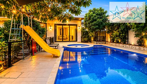 LUXURIOUS I 5 BR I ELEVATOR I KID'S PLAY AREAS I FITTED KITCHEN I SWIMMING POOL I GYM I CORNER