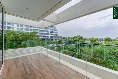Luxury Upgrades | Vacant | Community View