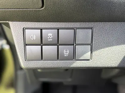 Toyota Yaris E, миниатюра 8