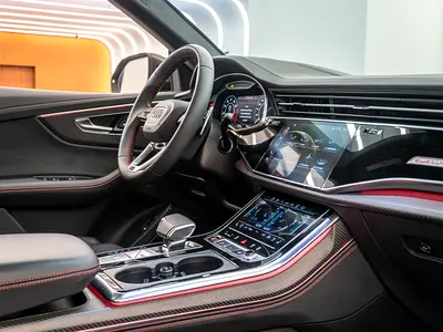 2024 AUDI RS Q8 照片 9