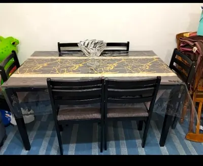 Dinning table
