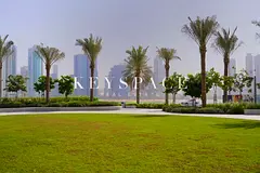 Grand Waterfront Residence | Sweeping Sea Panorama | Vacant | Resale