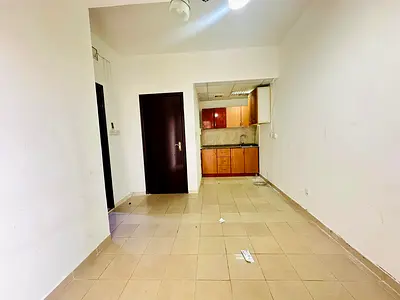 CALL NOW FOR OFFER. CLOSE TO SCHOOL. FOR FAMILY ONLY