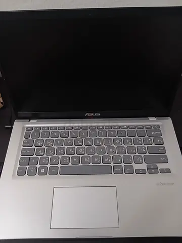 Laptop i3 11th gen - 8GB Ram - 320 ssd