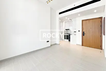 Vacant | Modern Layout | Stylish Interiors