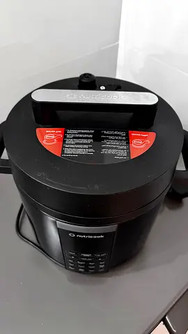 Nutricook Electric Pressure Cooker / Multi Cooker - Good Condition